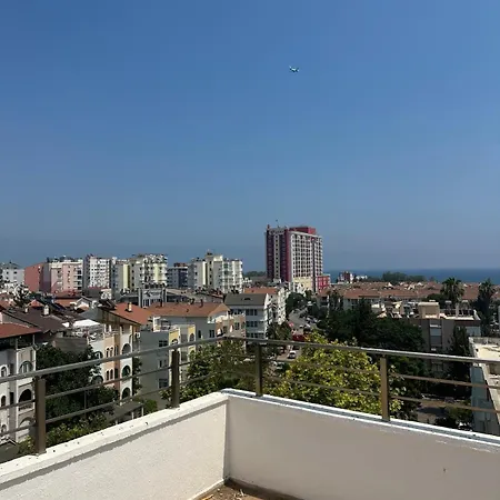 Dionisus Lara Hotel *